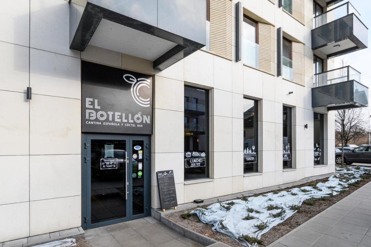 Bulwary Wislane P&o Serviced With Ac Apartament *