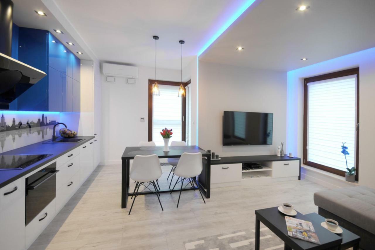 Bulwary Wislane P&o Serviced With Ac Apartament *